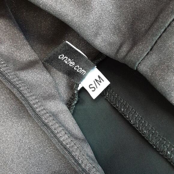 Onzie FLOW High Rise Plum Purple Sparks Iridescent Ankle Athletic Leggings S/M - Picture 6 of 12